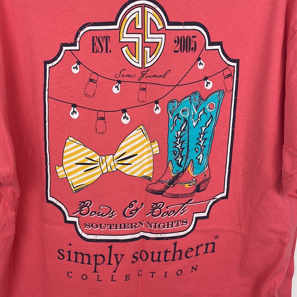 Women’s Simply Southern T-Shirt Size XL Color Coral